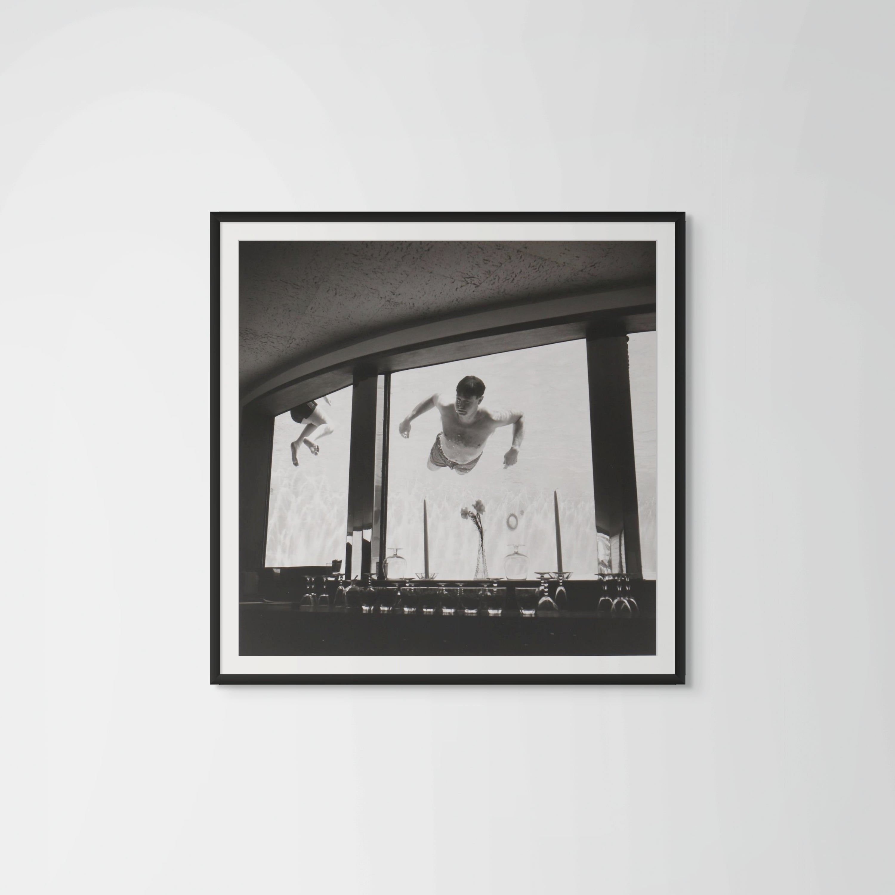 Vivian Maier - Untitled, Pool Bar