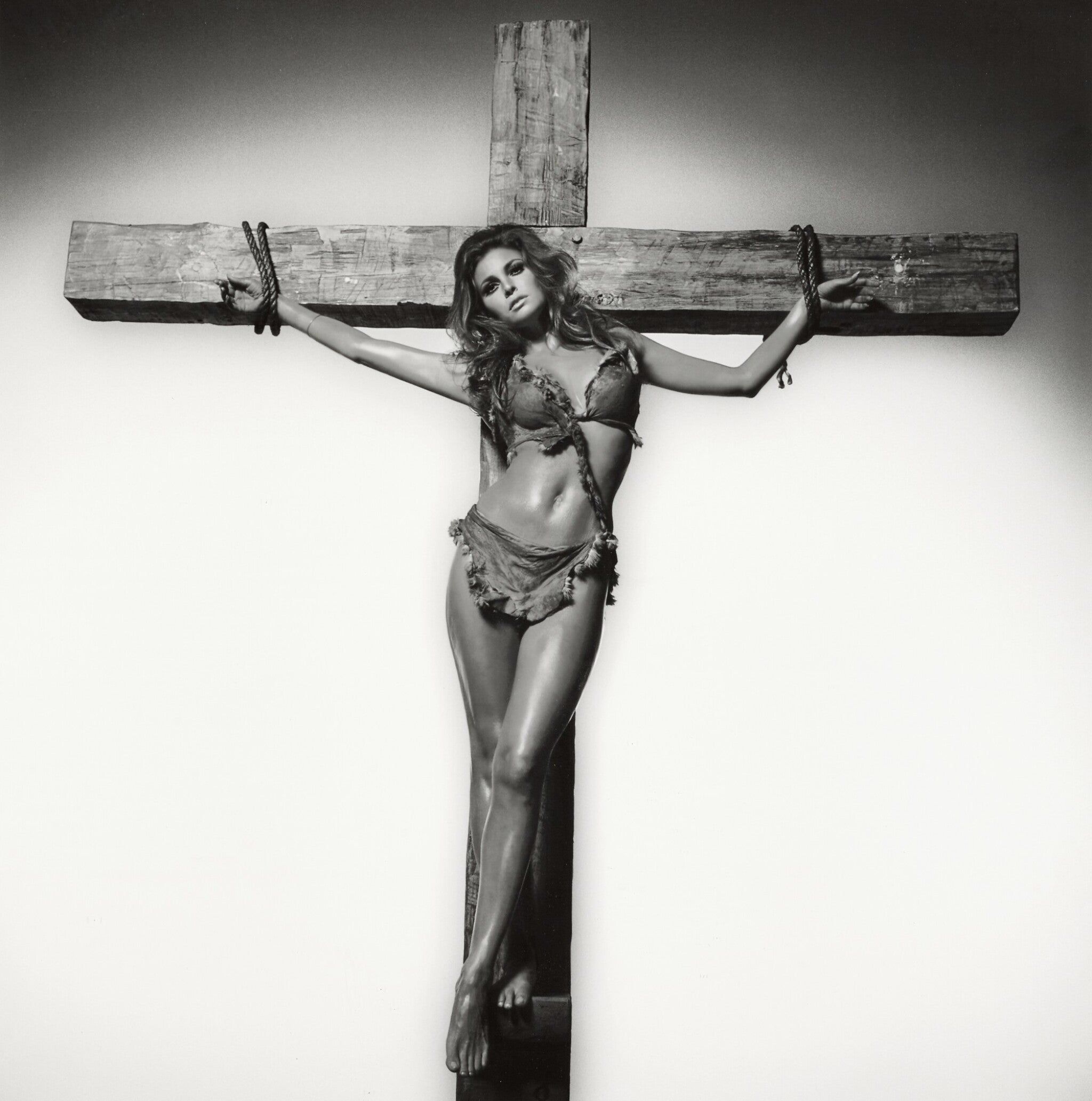 Terry O'Neill - Raquel Welch on the Cross - Co-Signed Edition - 20x24